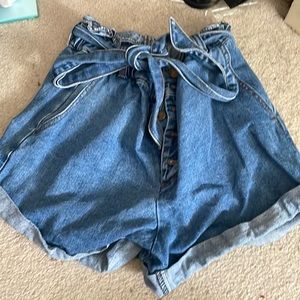 L Denim Jeans With Tie